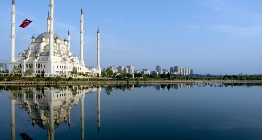 Adana Turu