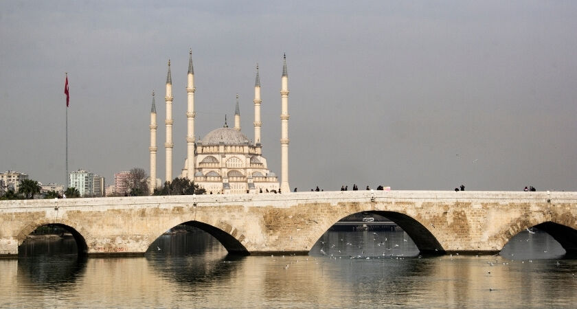 Adana Turu